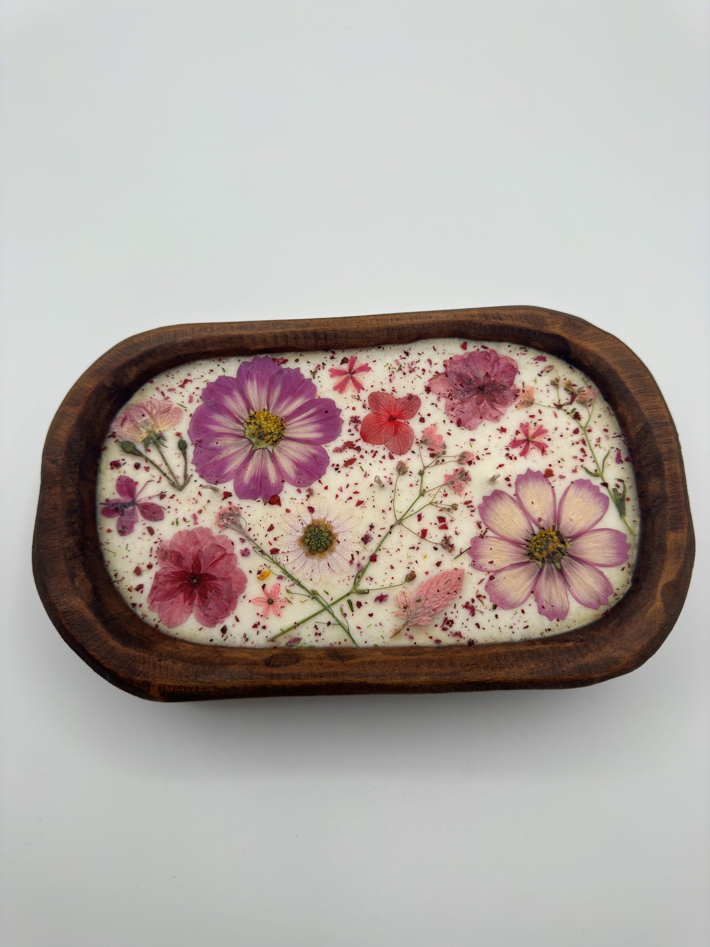 Blossom Dried Floral Botanical Candle in a Wooden Bowl