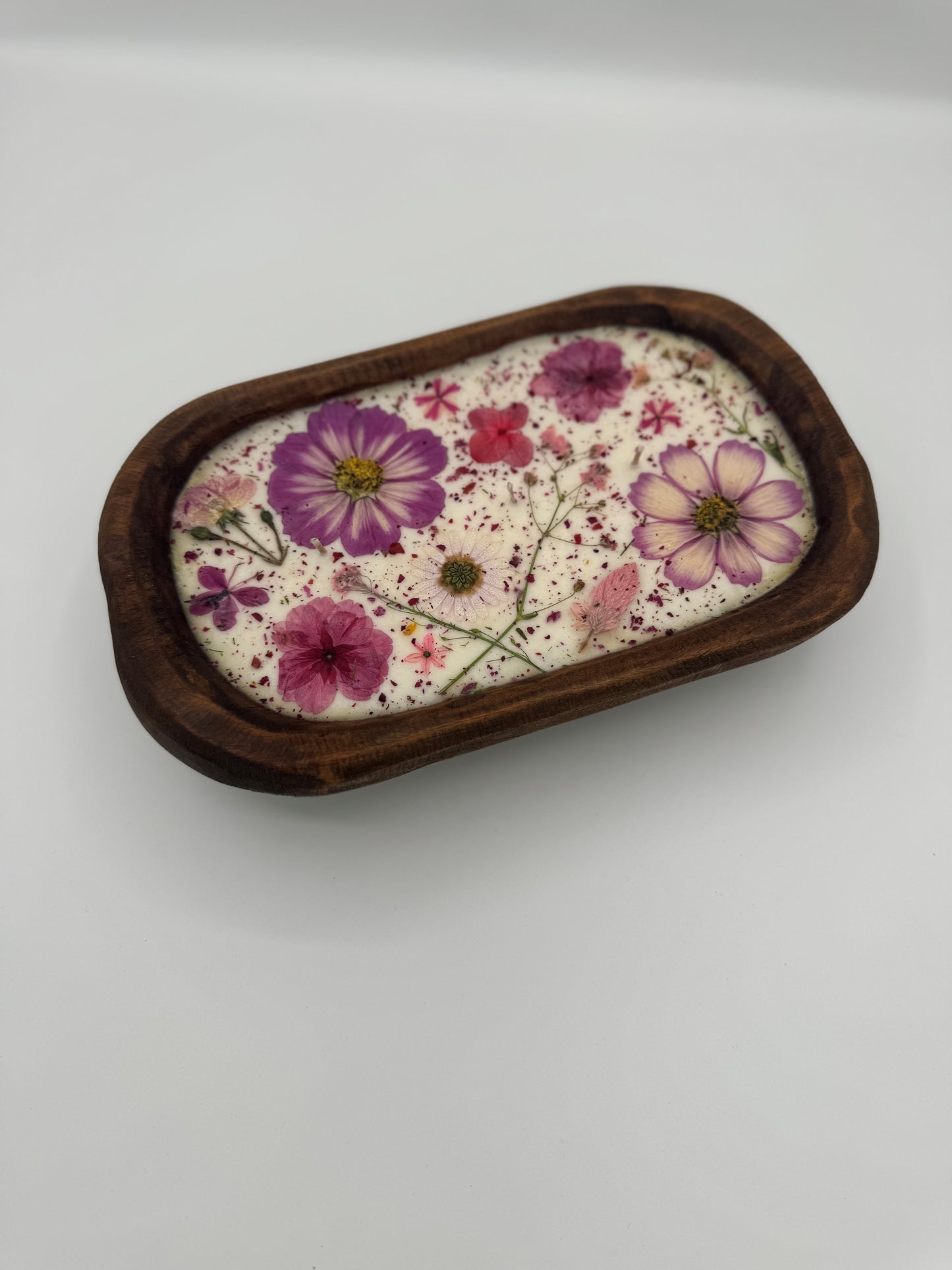 Blossom Dried Floral Botanical Candle in a Wooden Bowl